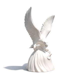 VICTORY eagle durable fiberglass statue for commercial spaces, plazas, hotel entrances, and modern environments.