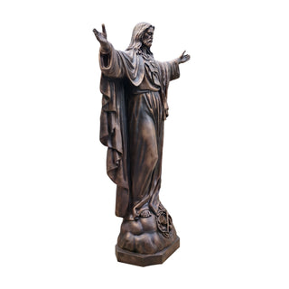Life-size bronze Sacred Heart of Jesus statue featuring open arms for church courtyards and Catholic sanctuaries